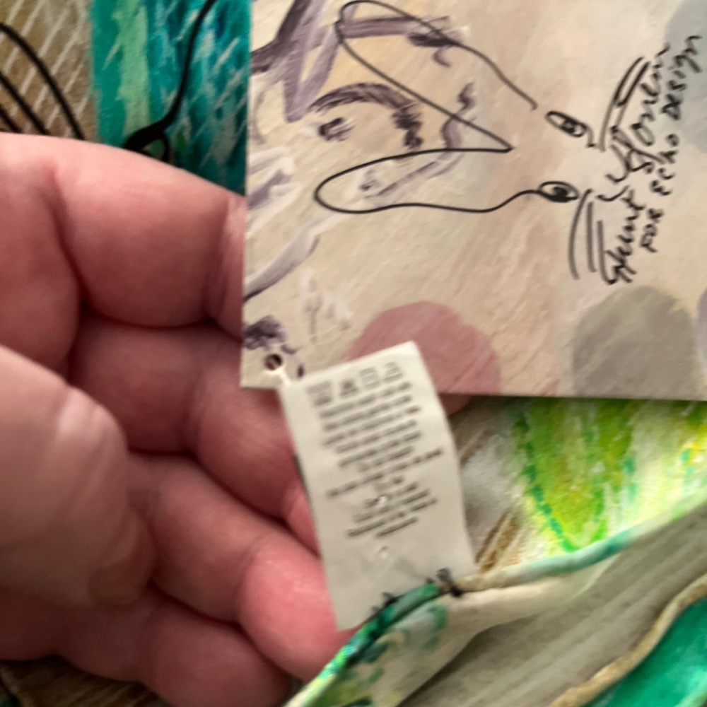 ECHO NWT $148 100% silk toucan long scarf - Picture 5 of 7